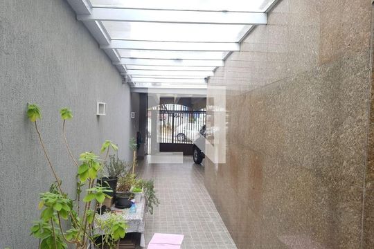 Casa à venda com 3 quartos, 330m² em Vila São José, São Paulo