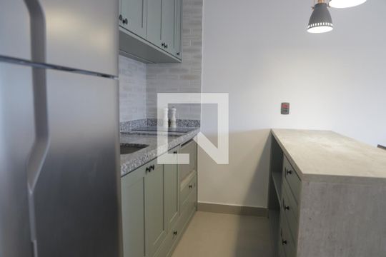 Cozinha de kitnet/studio para alugar com 1 quarto, 24m² em Vila da Saúde, São Paulo
