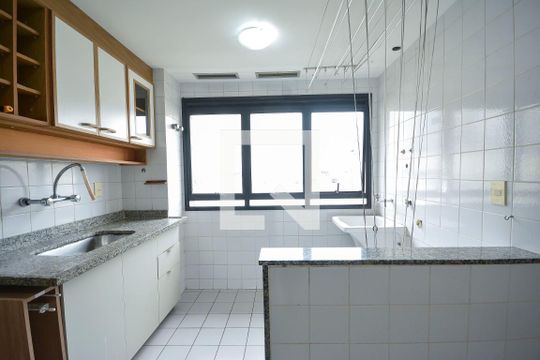 Detalhe da área de serviço de apartamento à venda com 2 quartos, 77m² em Botafogo, Rio de Janeiro
