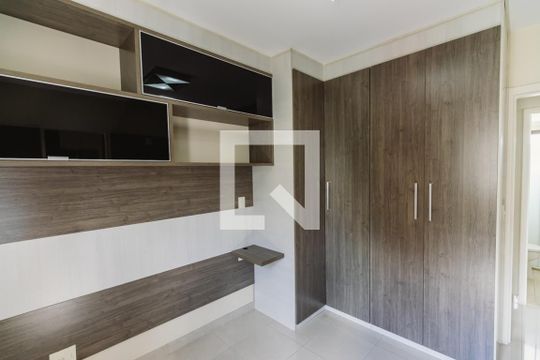 Suíte 1 de apartamento para alugar com 3 quartos, 96m² em Lapa, São Paulo