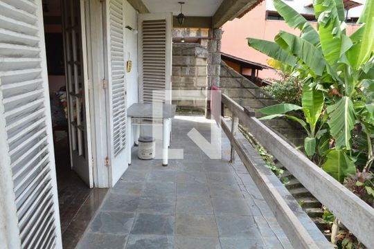 Varanda da Sala de casa à venda com 4 quartos, 300m² em Tanque, Rio de Janeiro