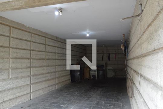 Garagem de casa à venda com 4 quartos, 300m² em Tanque, Rio de Janeiro