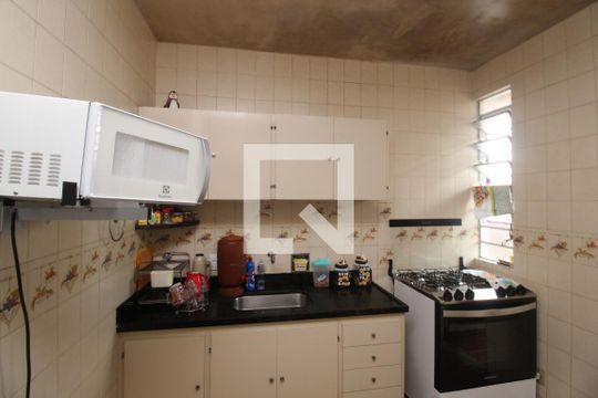Cozinha de apartamento à venda com 3 quartos, 200m² em Novo Eldorado, Contagem