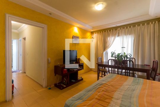 Apartamento para alugar com 2 quartos, 54m² em Vila Brasileira, Mogi das Cruzes