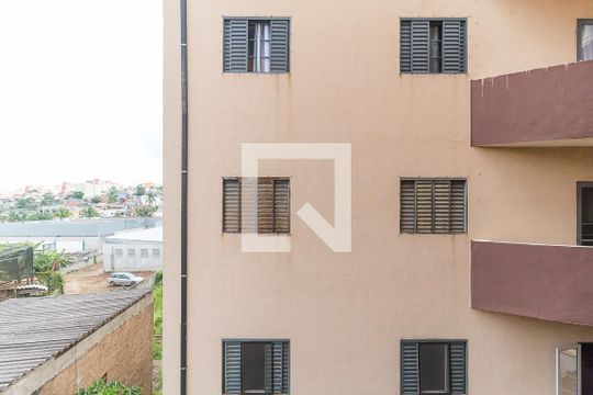 Vista do Quarto 2 de apartamento para alugar com 2 quartos, 54m² em Vila Brasileira, Mogi das Cruzes