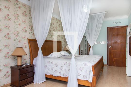 Suíte 3 de casa para alugar com 5 quartos, 521m² em Jardim Virgínia, Guarujá