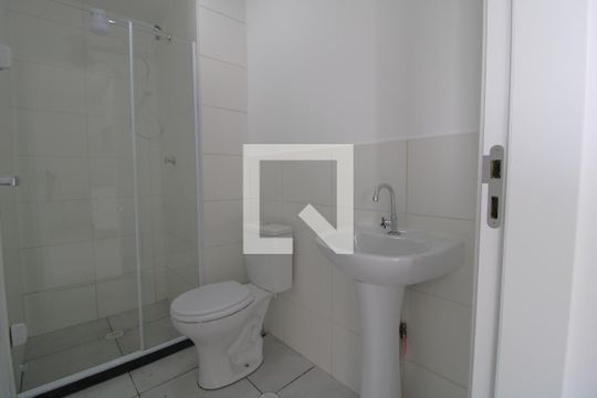 Banheiro de apartamento à venda com 2 quartos, 34m² em Vila Inglesa, São Paulo