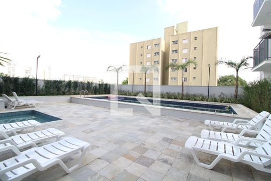 Piscina de apartamento à venda com 2 quartos, 34m² em Vila Inglesa, São Paulo