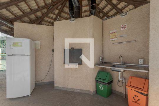 Área comum - Churrasqueira de apartamento à venda com 2 quartos, 42m² em Sarandi, Porto Alegre