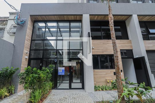 Fachada de apartamento para alugar com 1 quarto, 24m² em Perdizes, São Paulo