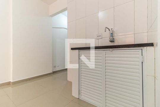 Cozinha - Armário de kitnet/studio para alugar com 1 quarto, 28m² em Vila Buarque, São Paulo