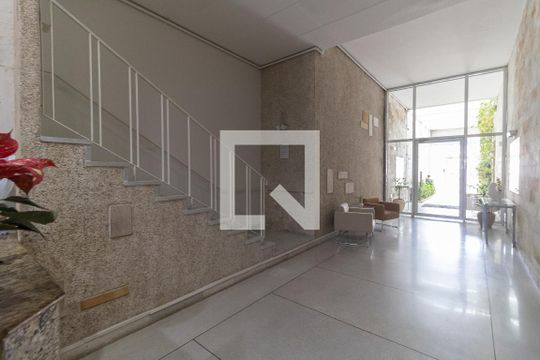 Hall de Entrada de apartamento para alugar com 1 quarto, 50m² em Aclimação, São Paulo