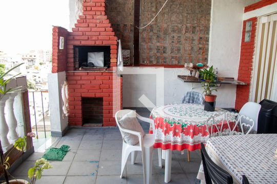 Churrasqueira de casa à venda com 2 quartos, 192m² em Vila Leonor, São Paulo