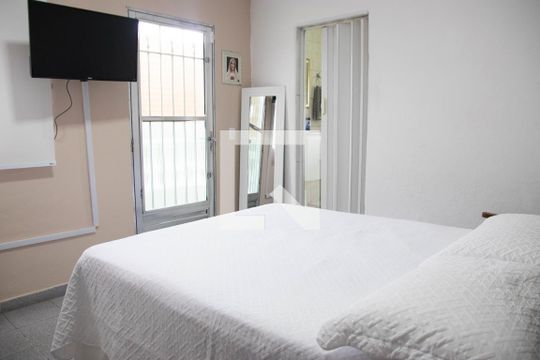 Quarto 1 de casa à venda com 2 quartos, 192m² em Vila Leonor, São Paulo