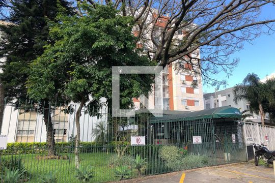 Fachada de apartamento à venda com 2 quartos, 54m² em Cavalhada, Porto Alegre