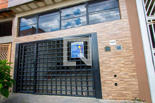 Fachada de casa para alugar com 2 quartos, 100m² em Jardim Ipanema, Santo André