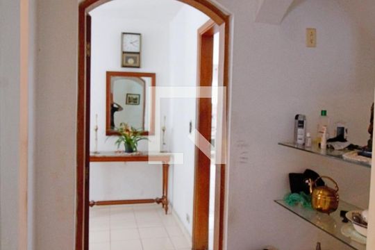 Hall da Sala  de casa à venda com 4 quartos, 263m² em Jardim Taboao, São Paulo
