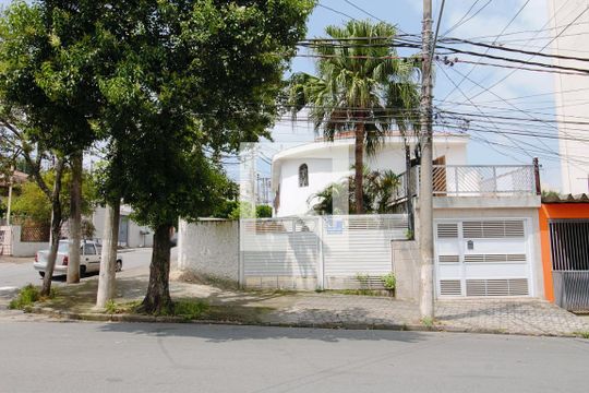 Fachada  de casa à venda com 4 quartos, 263m² em Jardim Taboao, São Paulo