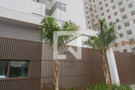 Fachada de apartamento para alugar com 2 quartos, 34m² em Santo Amaro, São Paulo