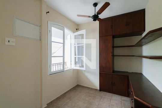 Quarto 1 de casa de condomínio para alugar com 4 quartos, 350m² em Freguesia (jacarepaguá), Rio de Janeiro