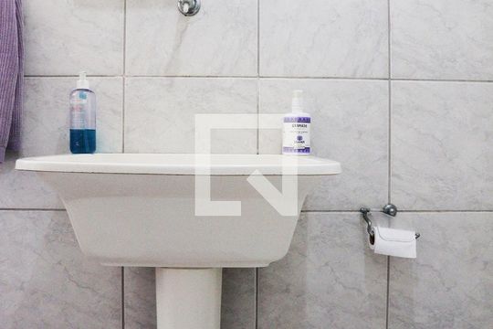 Banheiro de kitnet/studio à venda com 1 quarto, 30m² em Campos Elíseos, São Paulo