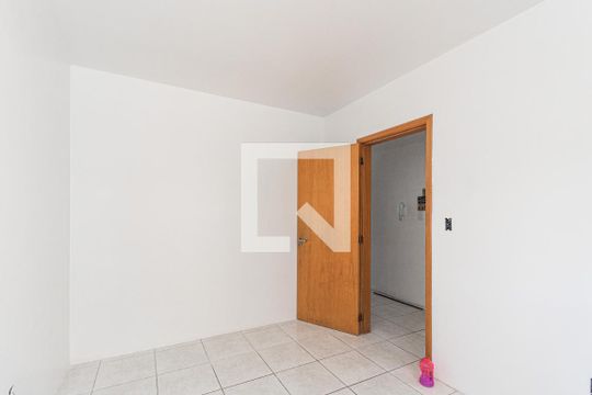 Quarto de apartamento para alugar com 1 quarto, 48m² em Jardim do Salso, Porto Alegre