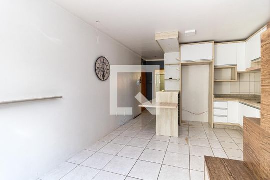 Sala/Cozinha de apartamento para alugar com 1 quarto, 48m² em Jardim do Salso, Porto Alegre