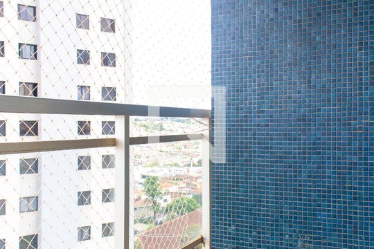 Sacada de apartamento para alugar com 3 quartos, 95m² em Centro, Ribeirão Preto
