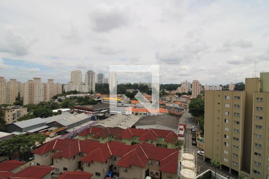 Vista varanda da sala de apartamento à venda com 2 quartos, 37m² em Vila Inglesa, São Paulo