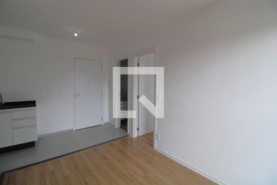 Sala de apartamento à venda com 2 quartos, 37m² em Vila Inglesa, São Paulo