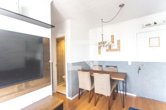 Sala de estar de apartamento à venda com 2 quartos, 40m² em Jardim São Savério, São Paulo