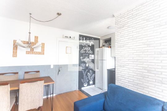 Apartamento à venda com 2 quartos, 40m² em Jardim São Savério, São Paulo