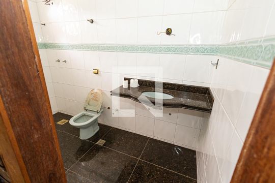 Banheiro suíte de casa para alugar com 4 quartos, 440m² em Castelo, Belo Horizonte
