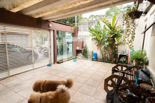 Garagem  de casa à venda com 3 quartos, 220m² em Jardim das Acacias, São Bernardo do Campo