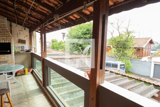 Sacada  de casa à venda com 3 quartos, 220m² em Jardim das Acacias, São Bernardo do Campo