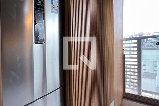 Cozinha de kitnet/studio para alugar com 1 quarto, 30m² em Itaim Bibi, São Paulo