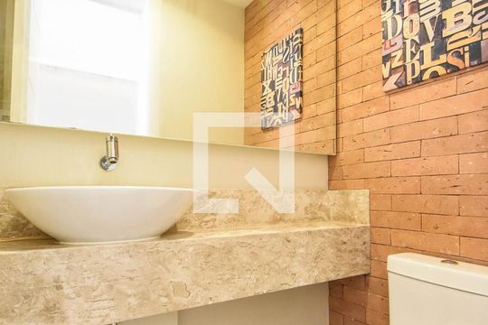 Lavabo de apartamento à venda com 1 quarto, 50m² em Jardim Aeroporto, São Paulo
