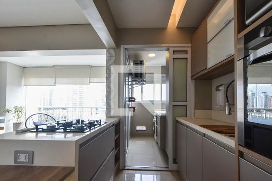Cozinha  de apartamento à venda com 1 quarto, 50m² em Jardim Aeroporto, São Paulo
