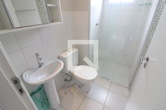 Banheiro  de apartamento à venda com 2 quartos, 49m² em Jardim Vila Formosa, São Paulo