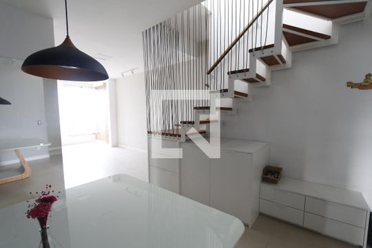 Sala de apartamento à venda com 3 quartos, 206m² em Barra da Tijuca, Rio de Janeiro