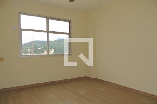 Quarto 1 de apartamento à venda com 2 quartos, 70m² em Anil, Rio de Janeiro