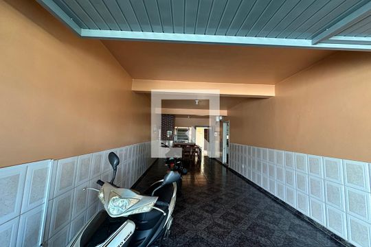 Garagem de casa à venda com 3 quartos, 161m² em Santo Afonso, Novo Hamburgo