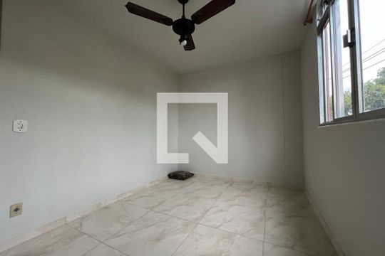 Quarto 1 de apartamento à venda com 2 quartos, 60m² em Taquara, Rio de Janeiro