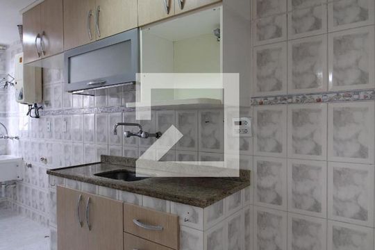 Cozinha de apartamento para alugar com 2 quartos, 60m² em Freguesia de Jacarepaguá, Rio de Janeiro