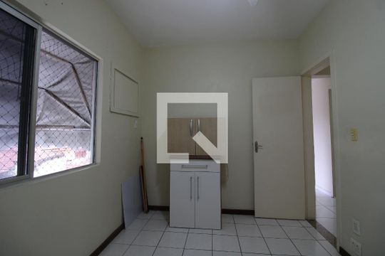 Quarto 01 de apartamento para alugar com 2 quartos, 60m² em Freguesia de Jacarepaguá, Rio de Janeiro