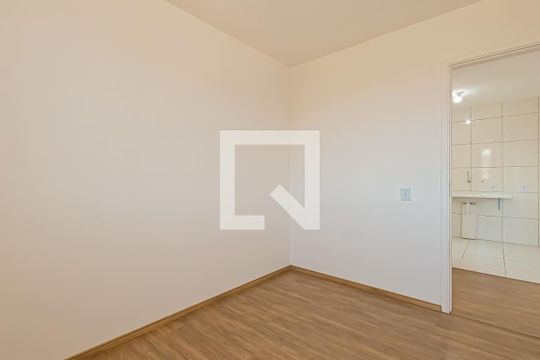 Quarto 2 de apartamento para alugar com 2 quartos, 50m² em Jardim São Domingos, Guarulhos
