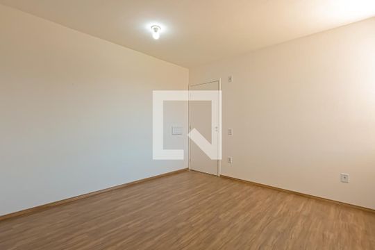 Sala de apartamento para alugar com 2 quartos, 50m² em Jardim São Domingos, Guarulhos