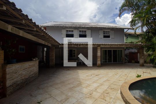 Quintal de casa de condomínio à venda com 6 quartos, 630m² em Recreio dos Bandeirantes, Rio de Janeiro