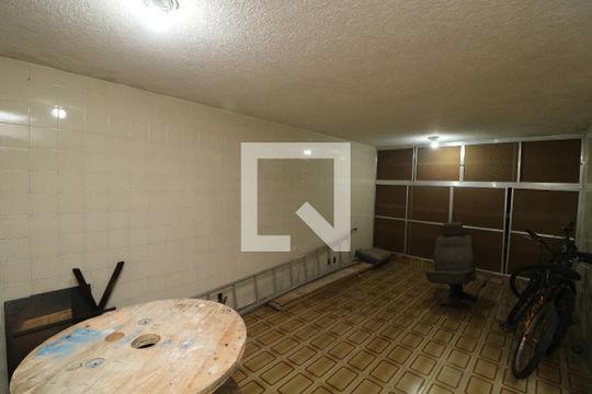 Área de Serviço de casa para alugar com 3 quartos, 270m² em Cidade São Mateus, São Paulo