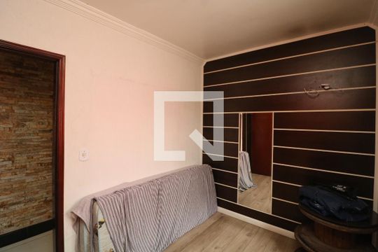 Quarto de casa para alugar com 3 quartos, 270m² em Cidade São Mateus, São Paulo